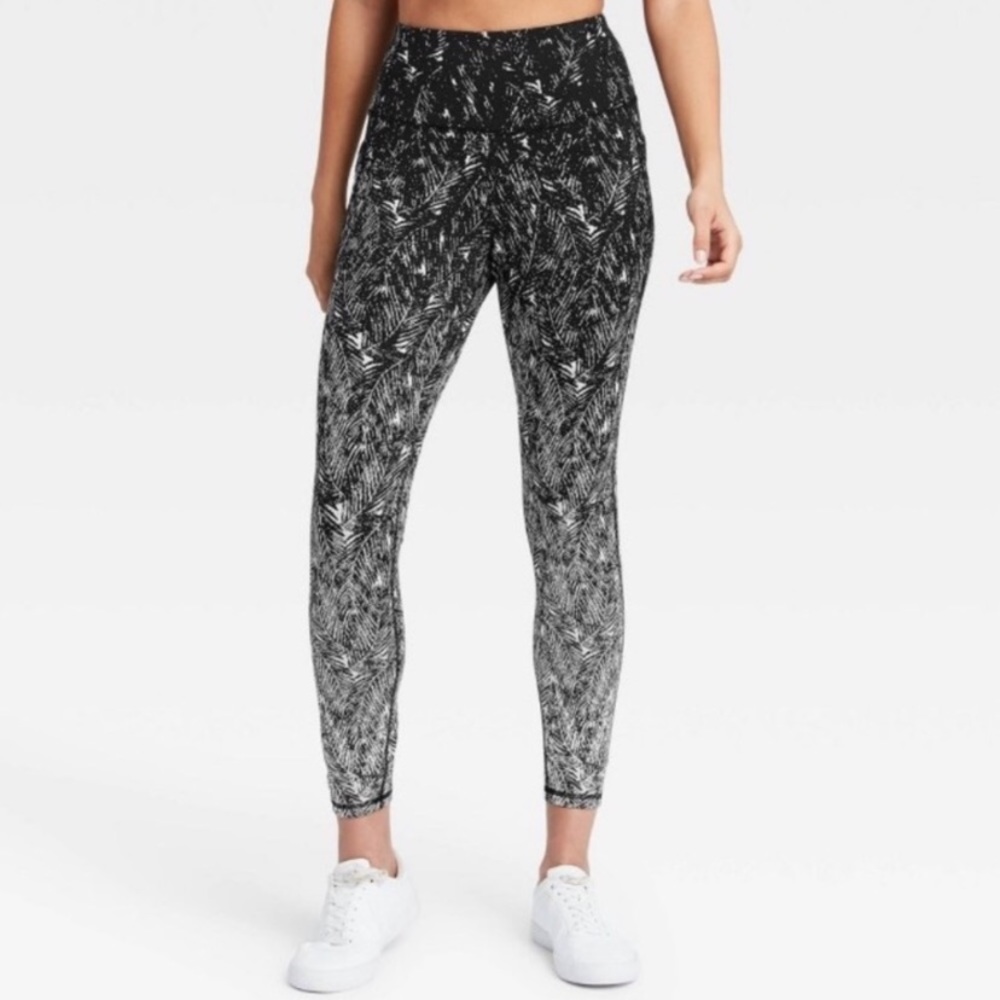 All in Motion Athletic Leggings